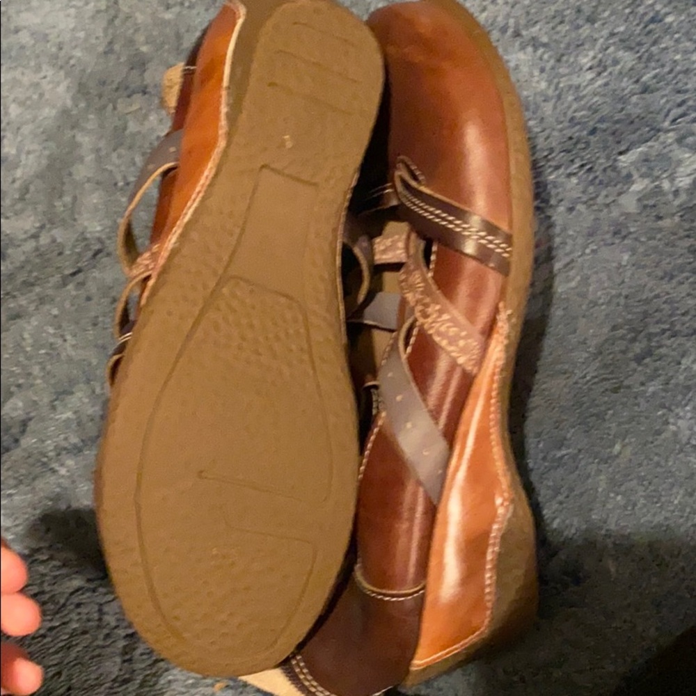 Never worn - Picture 3 of 4
